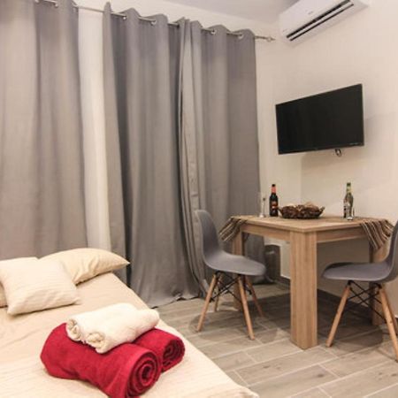 Contemporary Studios Old Port By Corfuescapes Corfu  Eksteriør billede