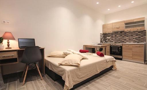 Contemporary Studios Old Port By Corfuescapes Corfu  Eksteriør billede