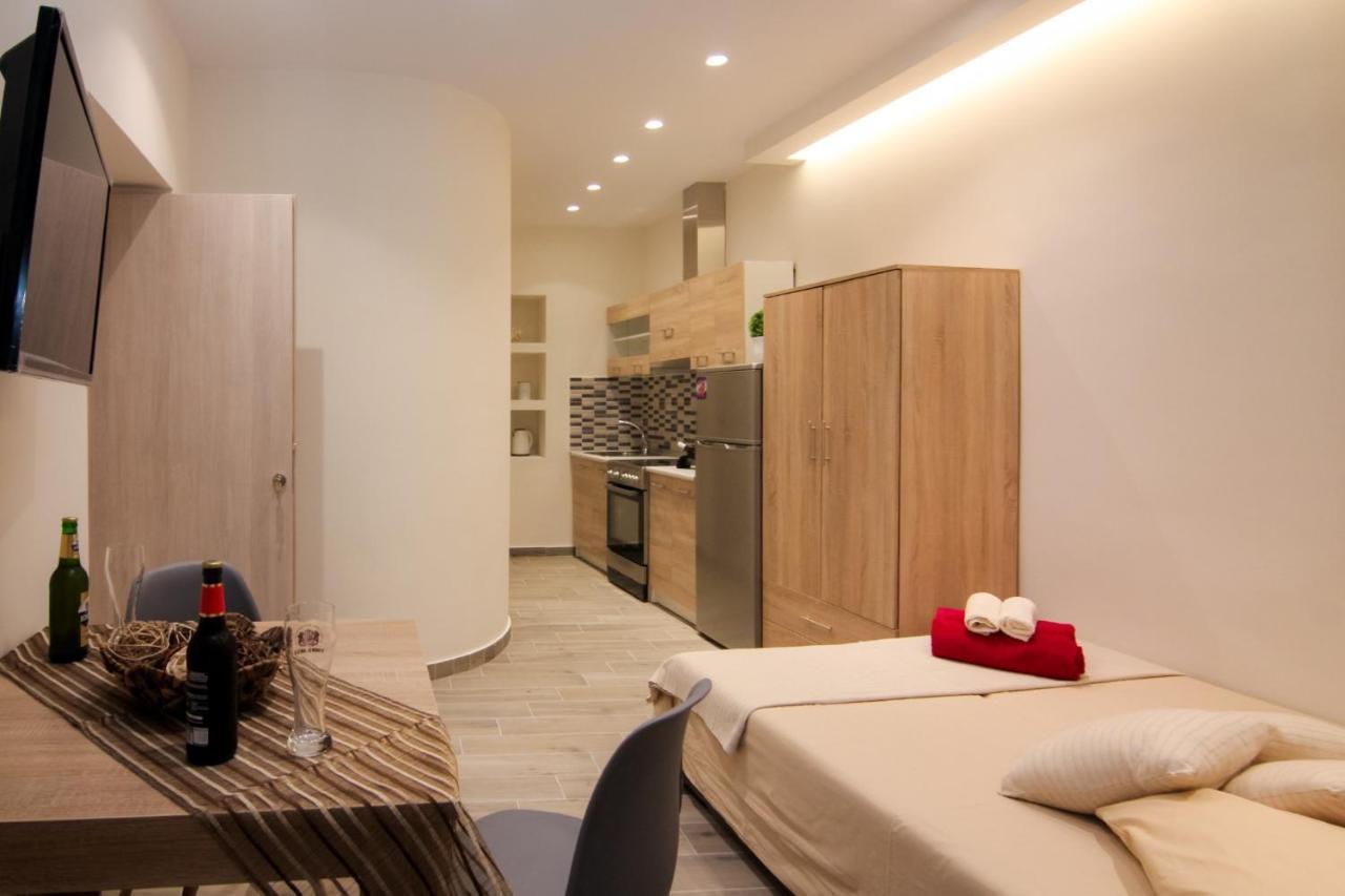 Contemporary Studios Old Port By Corfuescapes Corfu  Eksteriør billede