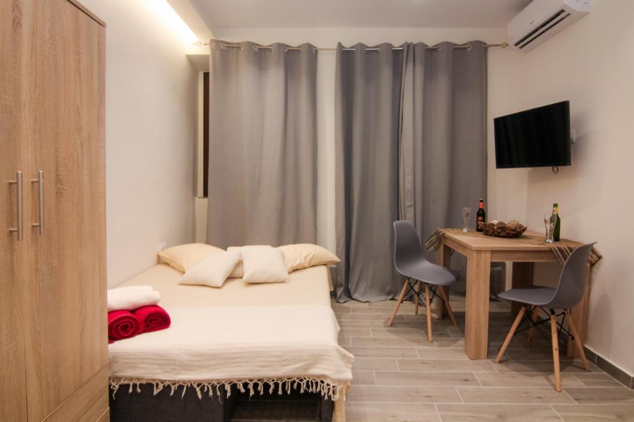 Contemporary Studios Old Port By Corfuescapes Corfu  Eksteriør billede
